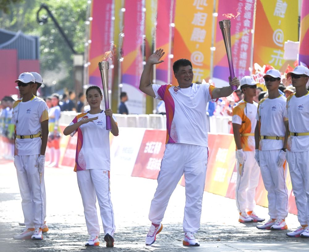 杭州亚运会 | 杭州亚运会火炬在绍兴传递(图7)