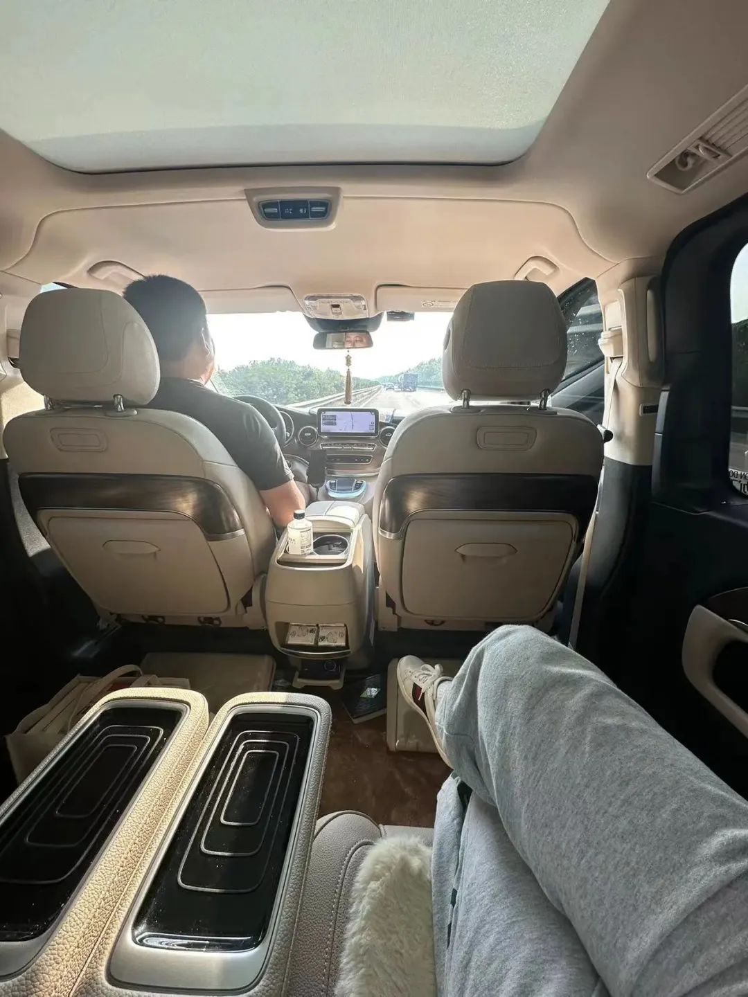 如今是一个强调情商的社会,那么情商究竟是什么呢?(图13) 图片