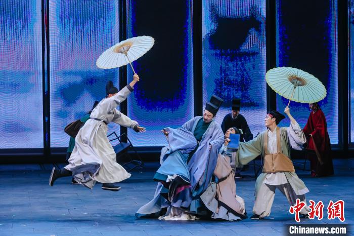 田沁鑫大戏《苏堤春晓》杭州首演(图3)