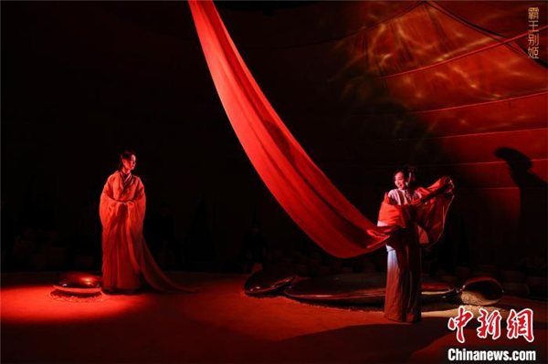 以女性视角观照历史 莫言话剧作品《霸王别姬》于北京人艺登台(图2)