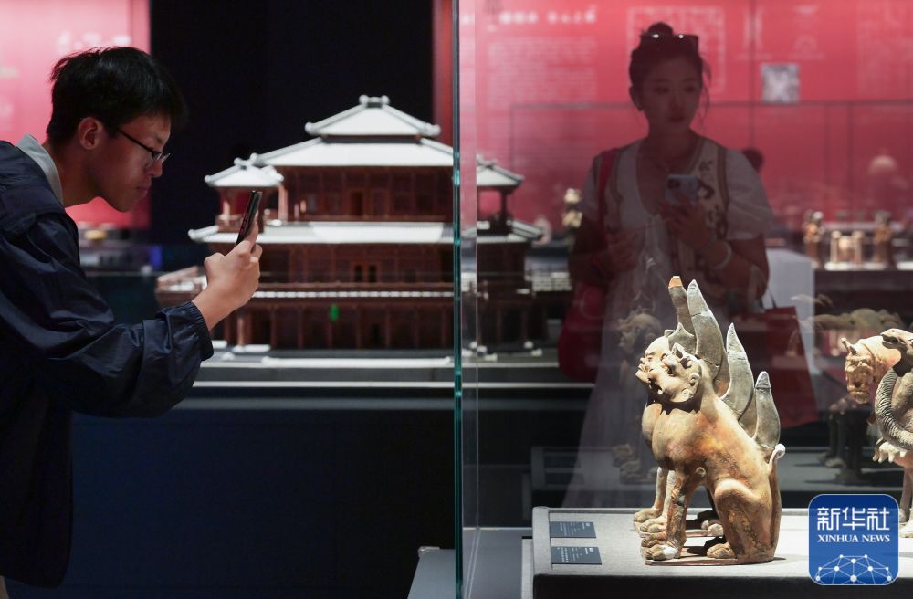 年终报道・2023振奋中国丨文化之花盛放(图1)