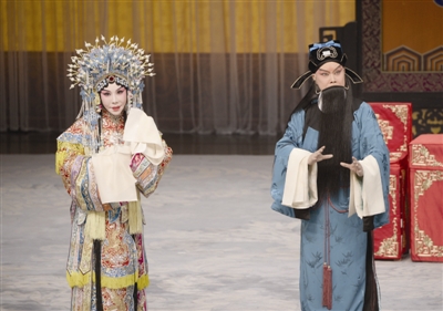 天津市青年京剧团演绎《赵氏孤儿》(图1)