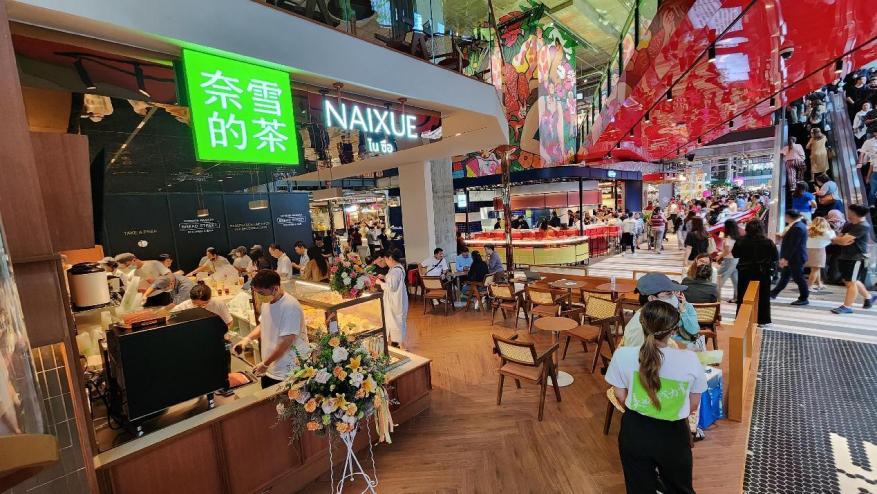 跨年夜撬动新茶饮销量，奈雪的茶部分门店现600%高增长(图2)