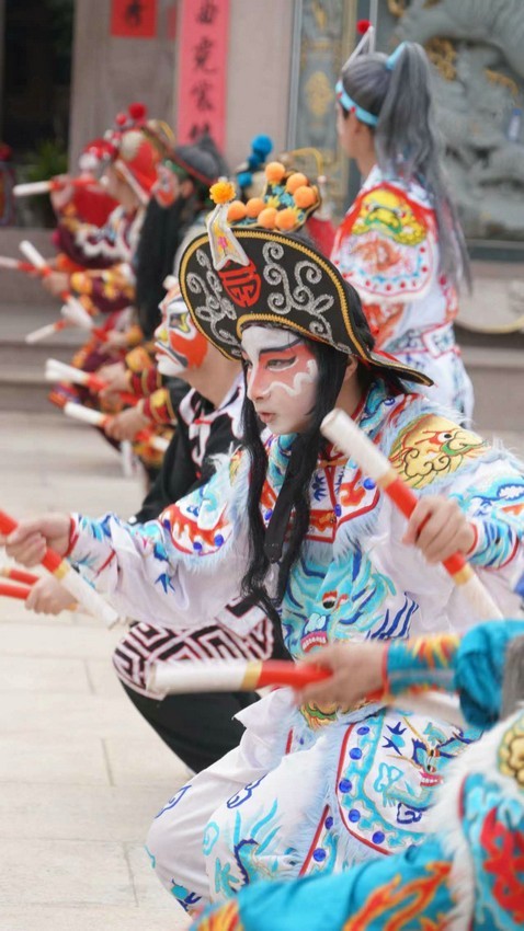 《非遗新生代》讲述z世代非遗年轻人自己的故事 以现代审美内涵解读传统非遗文化(图5)