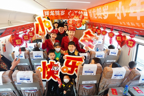 坐着火车 感受年味(图5)