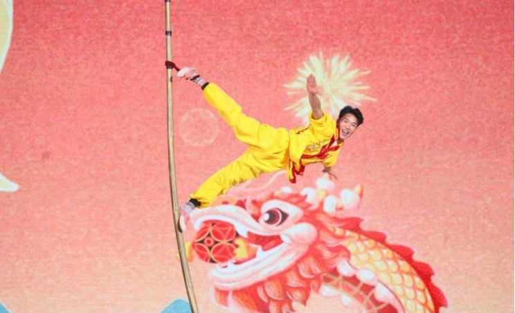 中央广播电视总台2024新春喜剧之夜大年初一晚播出(图4)
