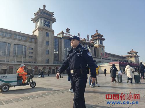 【新春走基层】我在岗位“守岁” 守护团圆平安