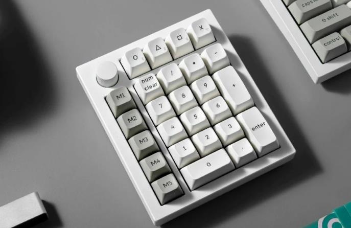 Keychron推出带有26键和旋钮布局的Q0 Max无线键盘(图1)