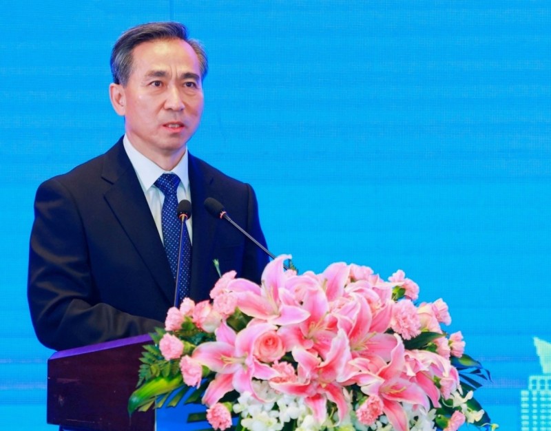 
			南国集团签约参加第二届中国国际供应链促进博览会
		(图3)