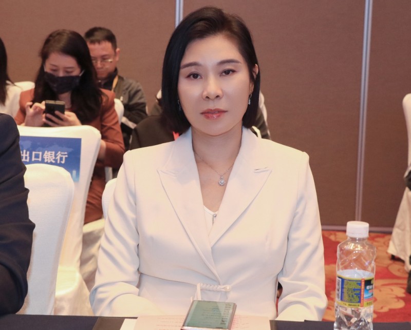 
			南国集团签约参加第二届中国国际供应链促进博览会
		(图4)