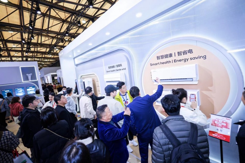 
			TCL空调：空调迎三大趋势，家电越来越离不开AI |AWE高端访谈
		(图2)