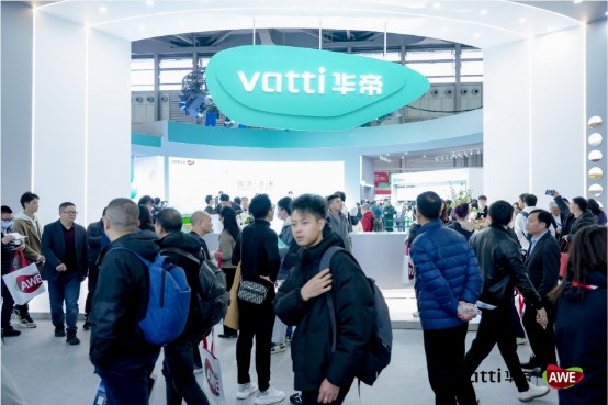 
			净洁风潮下的AWE2024，华帝如何引领未来厨房生活新范式？
		(图1)