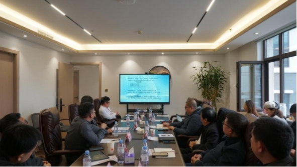 
			央国企如何践行“人工智能+”主题论坛
		(图3)