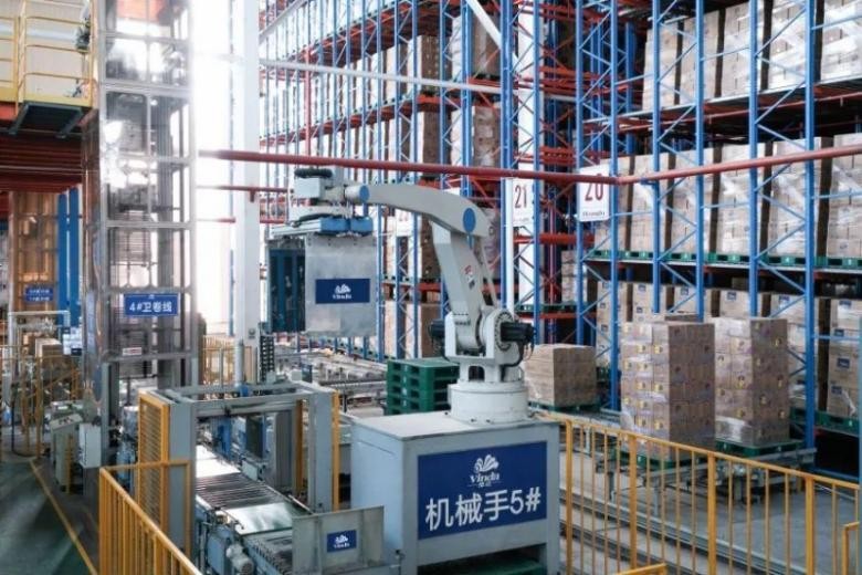 
			信息化驱动生产，维达推动行业转型升级
		(图1)