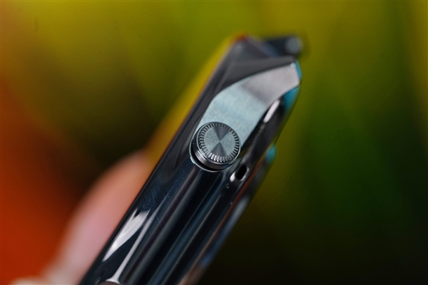 OPPO第一款圆表!OPPO Watch X星夜飞行版图赏(图17) OPPO第一款圆表!OPPO Watch X星夜飞行版图赏