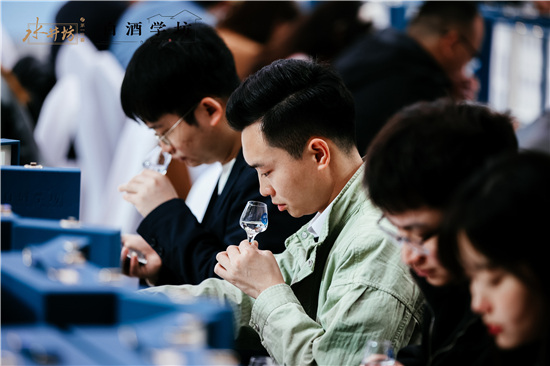 “白酒学坊・360行“周年庆特色版举办 水井坊持续推动白酒文化发展(图8) 图8.jpg