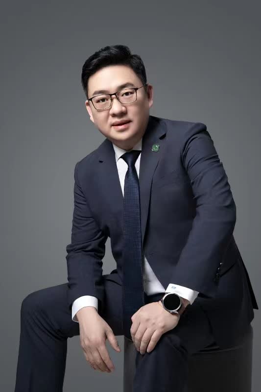 
			北京链家蒿玉峰：努力为美好生活“加码”
		(图2)