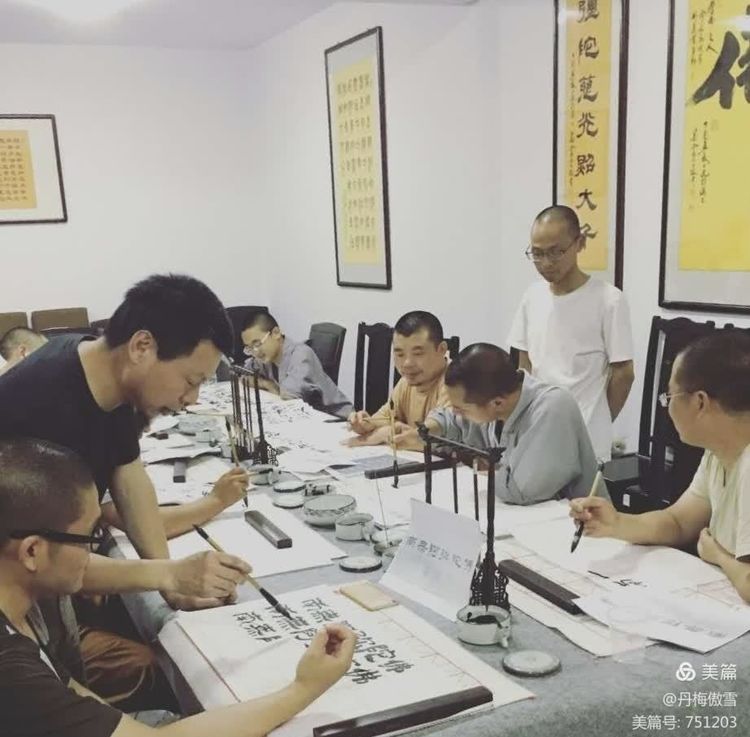 博采万象貫古通今，笔神墨仙传承千年——记中国抄经第一人，万福图腾创始人江南余良先生(图35)