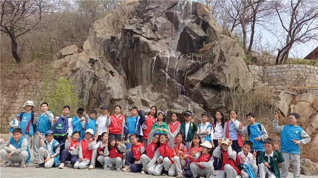 
			感受春日自然，探访春日奥秘 ——北京市建华实验学校三年级部春季研学课程
		(图5)