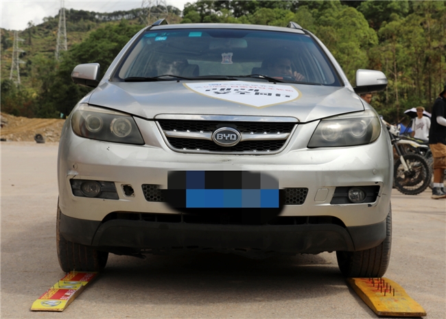 万力安全轮胎携钻石车胎助力2024南方GDCC汽车嘉年华(图10) 万力安全轮胎携钻石车胎助力2024南方GDCC汽车嘉年华(图10)