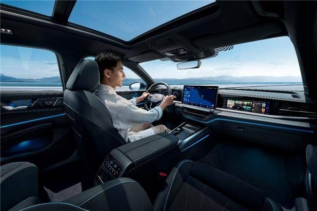 上汽大众帕萨特pro怎么样?限时一口价18.99万起,打造奢享体验(图5) 上汽大众帕萨特pro怎么样?限时一口价18.99万起,打造奢享体验(图5)