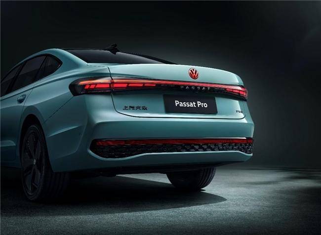 上汽大众帕萨特pro怎么样?限时一口价18.99万起,打造奢享体验(图3) 上汽大众帕萨特pro怎么样?限时一口价18.99万起,打造奢享体验(图3)