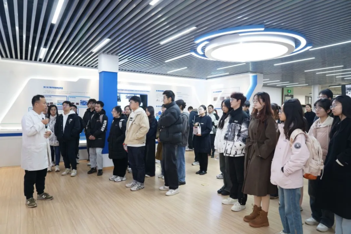 xIpFesAKuoiuPEKc.png image.png