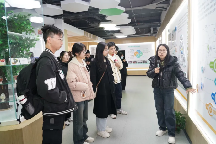 2FKbBwWvvKlzvh6a.png image.png