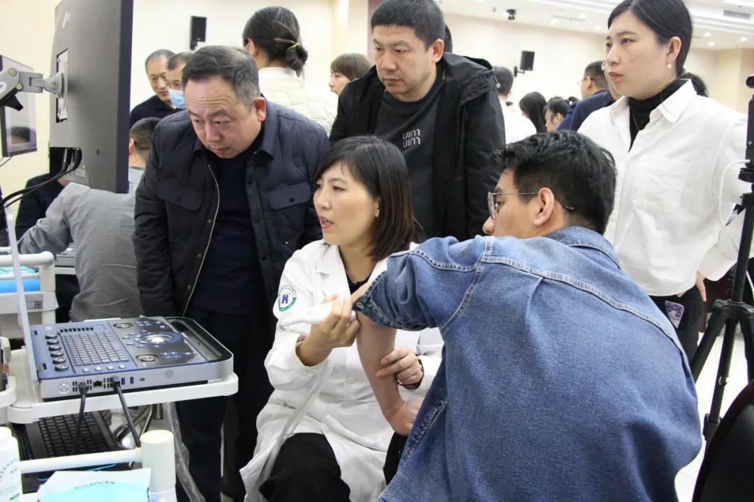 朗豪医疗集团肌骨超声培训落地葫芦岛中心医院 开创精准诊疗新纪元(图14) 朗豪医疗集团肌骨超声培训落地葫芦岛中心医院 开创精准诊疗新纪元(图14)