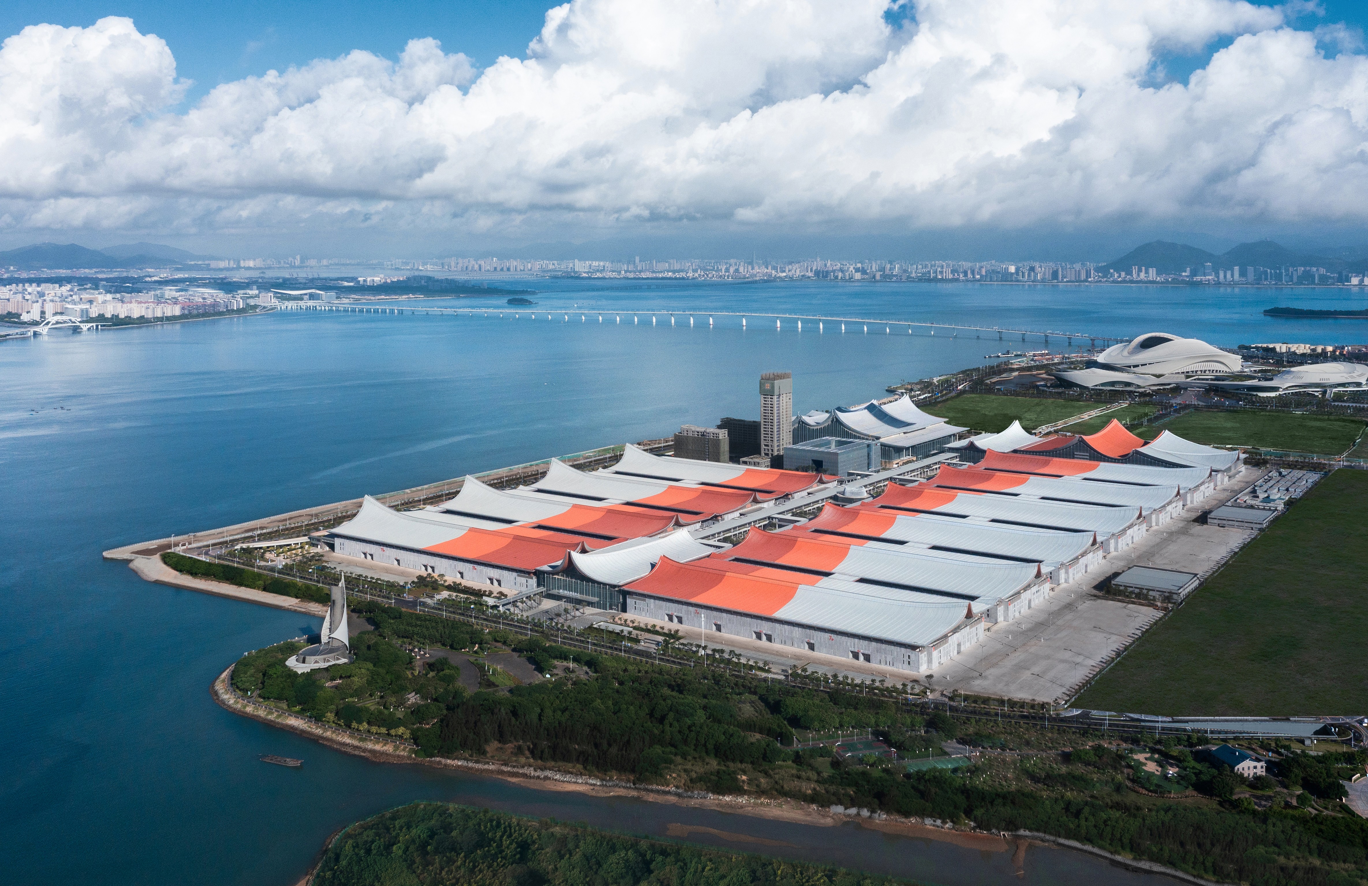 品牌价值突破200亿！国贸地产荣膺2025房地产开发企业品牌价值TOP17(图7)