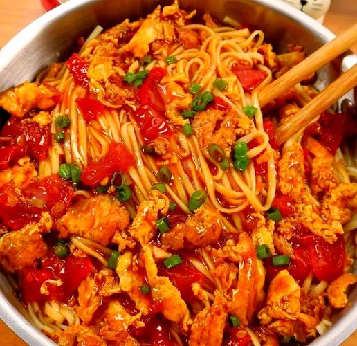 一碗6600万人热爱的番茄汤面：解码中国人的红色面食情结  (图3)