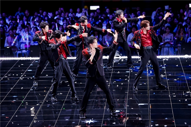 佳能EOS C50 团播首秀惊艳无忧之夜，明星感直播助推流量破百亿