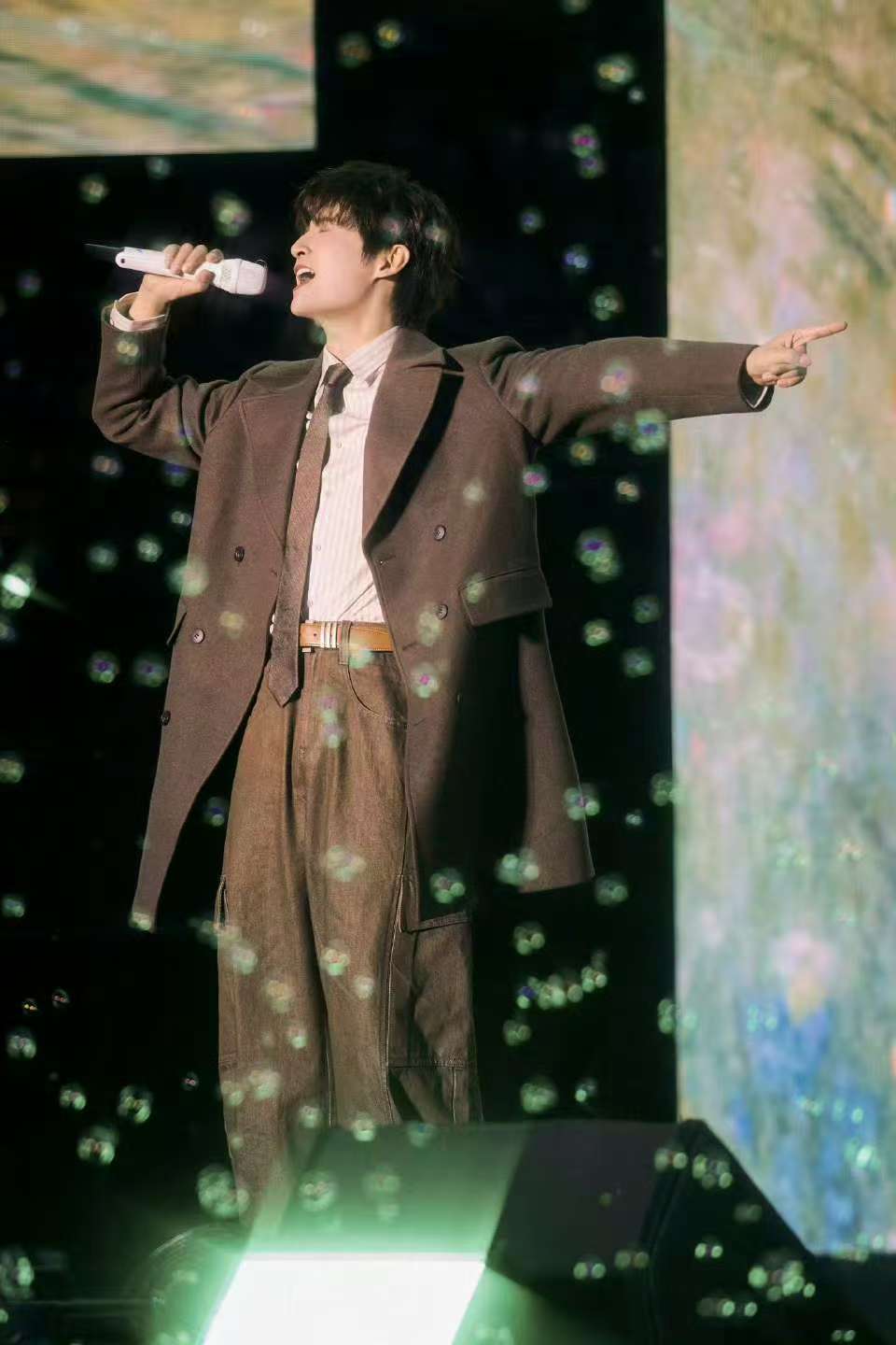 利郎X张远燃动晋中杉杉奥莱！演绎音乐盛宴(图2)