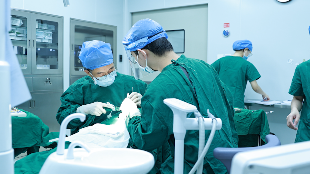 全运黑科技！美云舒适化诊疗解锁“轻松看牙”新姿势！(图2)