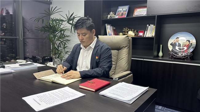 张海港:海南自贸港的“破冰者”(图1) 张海港:海南自贸港的“破冰者”(图1)