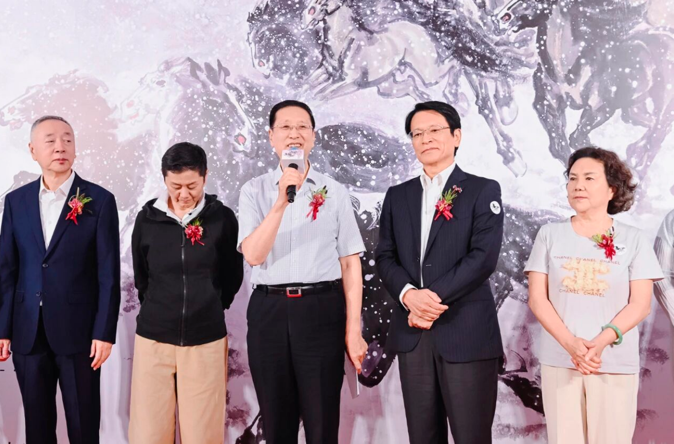 云巅驰骋 马到平安——马欣乐作品展开幕式在深圳平安金融中心隆重举行(图13)